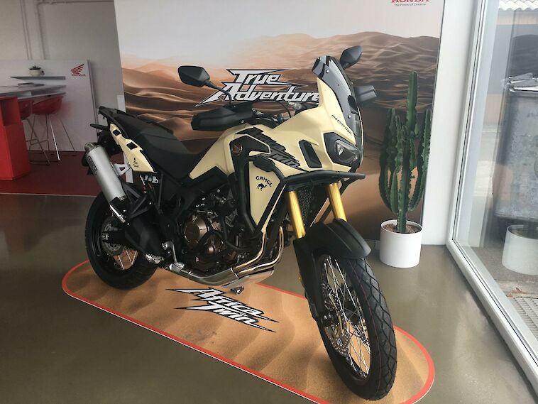 Honda CRF1000L Desert Edition