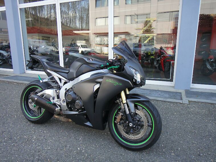 Honda CBR1000RR 2008 Green Point Edition