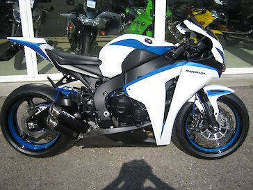 Honda CBR1000RR 2008 Blue Stripes Edition