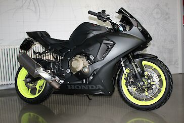 Honda CBR1000RA 2019 Superbike Edition