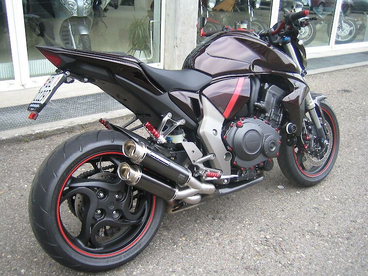 Honda CB1000RA 2010 Dark Bordeaux Edition